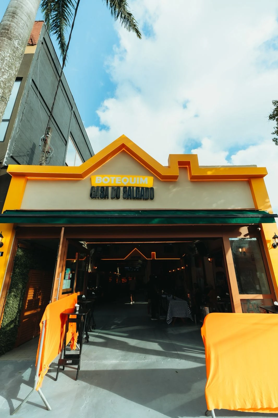 Salgadinho launches Botequim Casa do Salgado in Vila Madalena