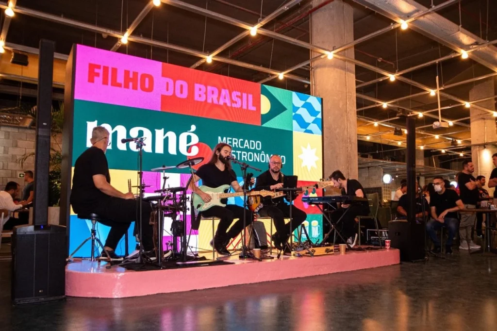 Mané Mercado promove festa de Carnaval com drinks a partir de R$ 8,90 Mané Mercado promove festa de Carnaval com drinks a partir de R$ 8,90