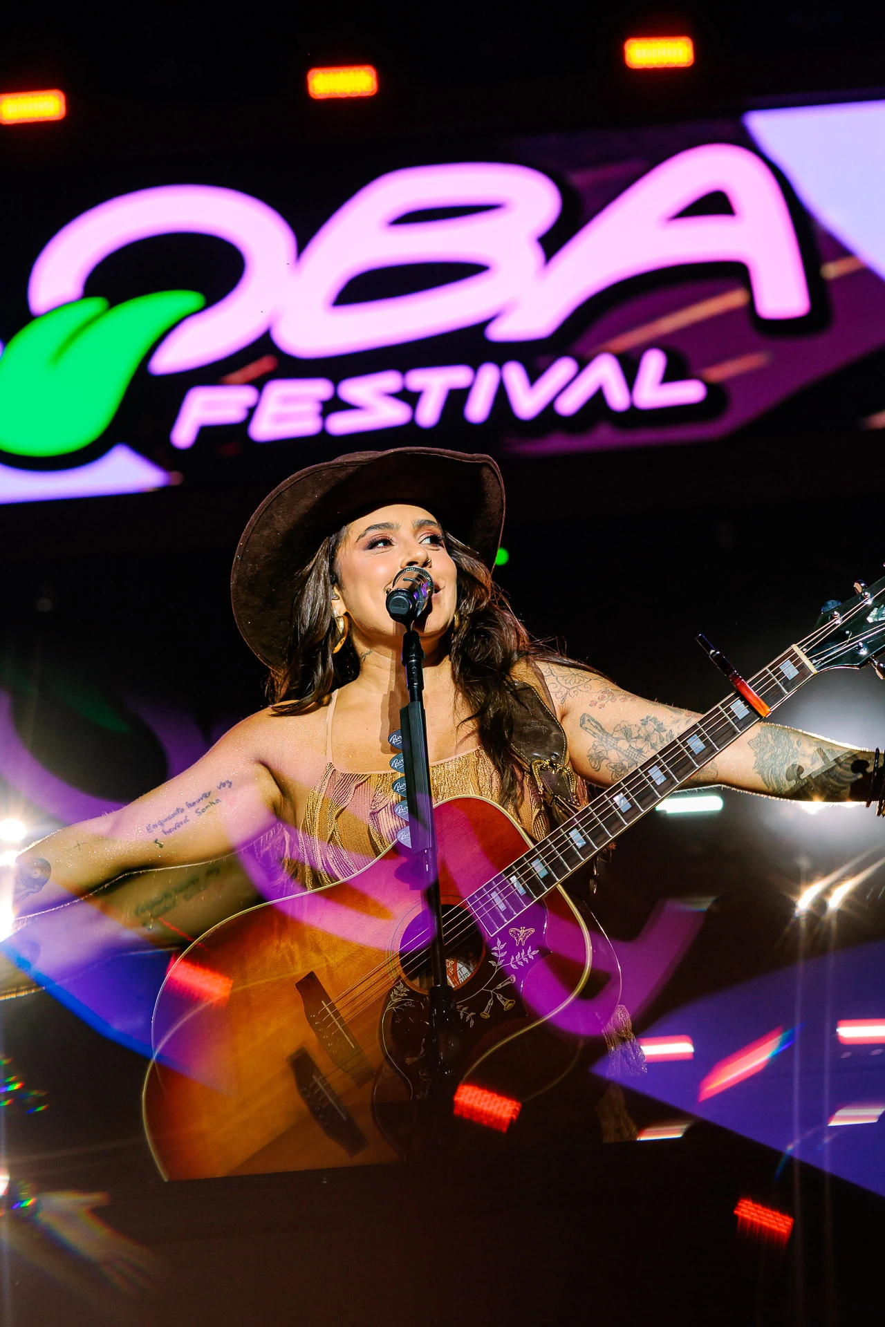 Claudia Leitte fecha Oba Festival em show único fora do Nordeste 2 Claudia Leitte fecha Oba Festival em show único fora do Nordeste