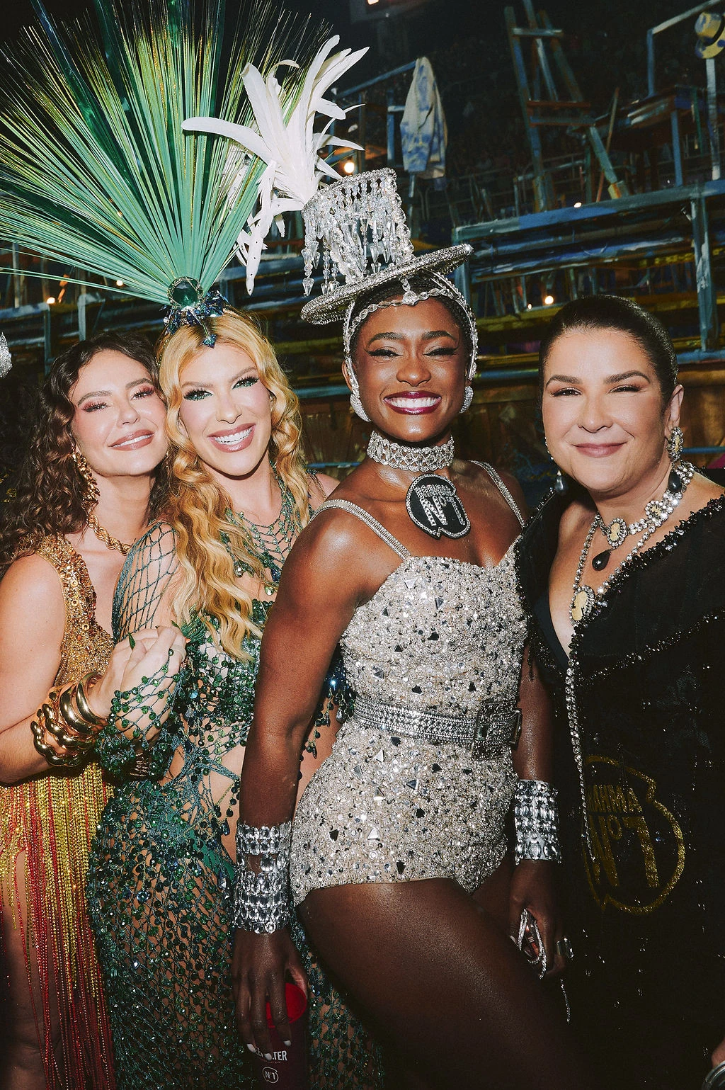 Paolla Oliveira no Camarote Nº1: emoção e novo ciclo 24 Paolla Oliveira no Camarote Nº1: emoção e novo ciclo