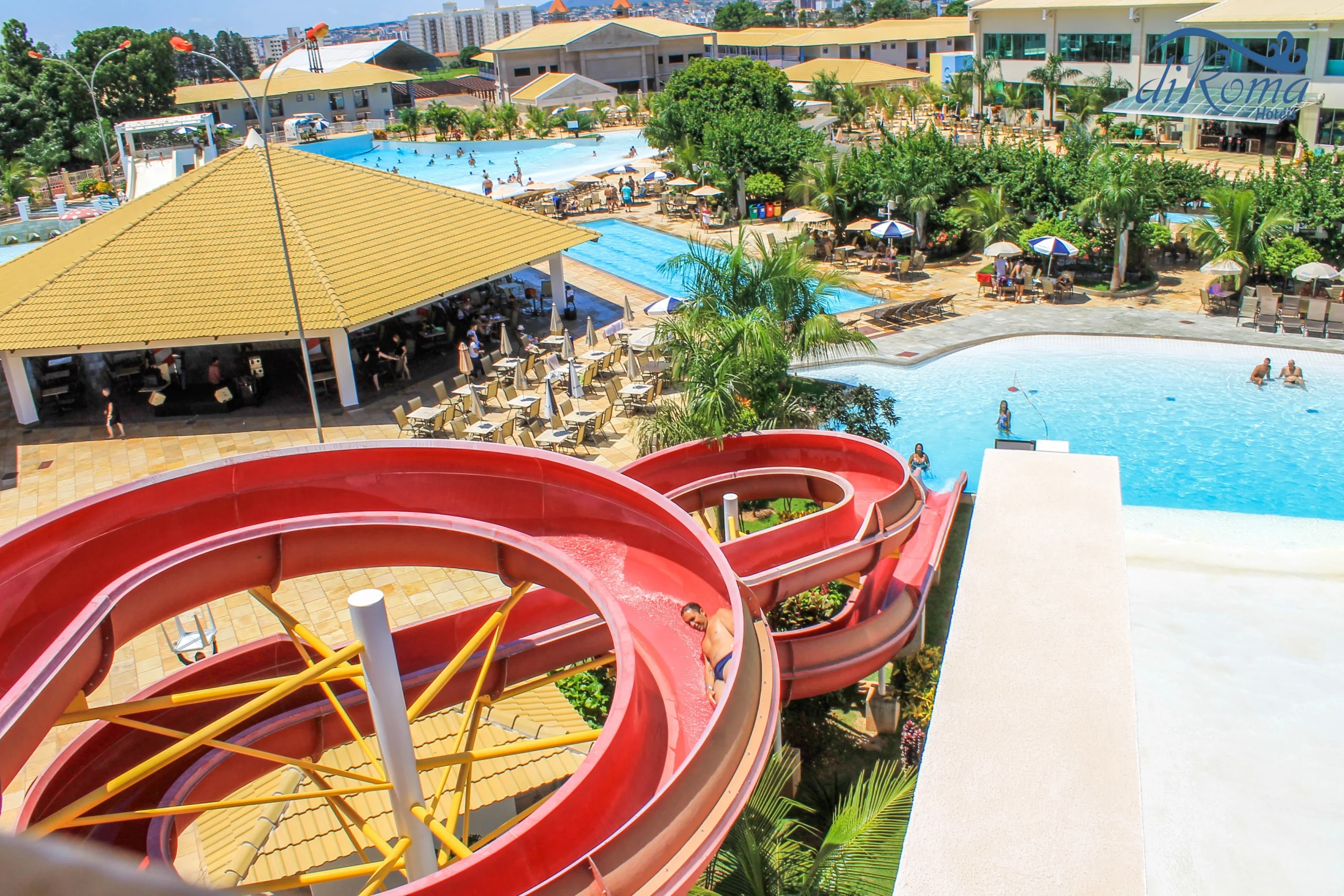 Carnaval 2026: diRoma troca folia por águas termais em GO