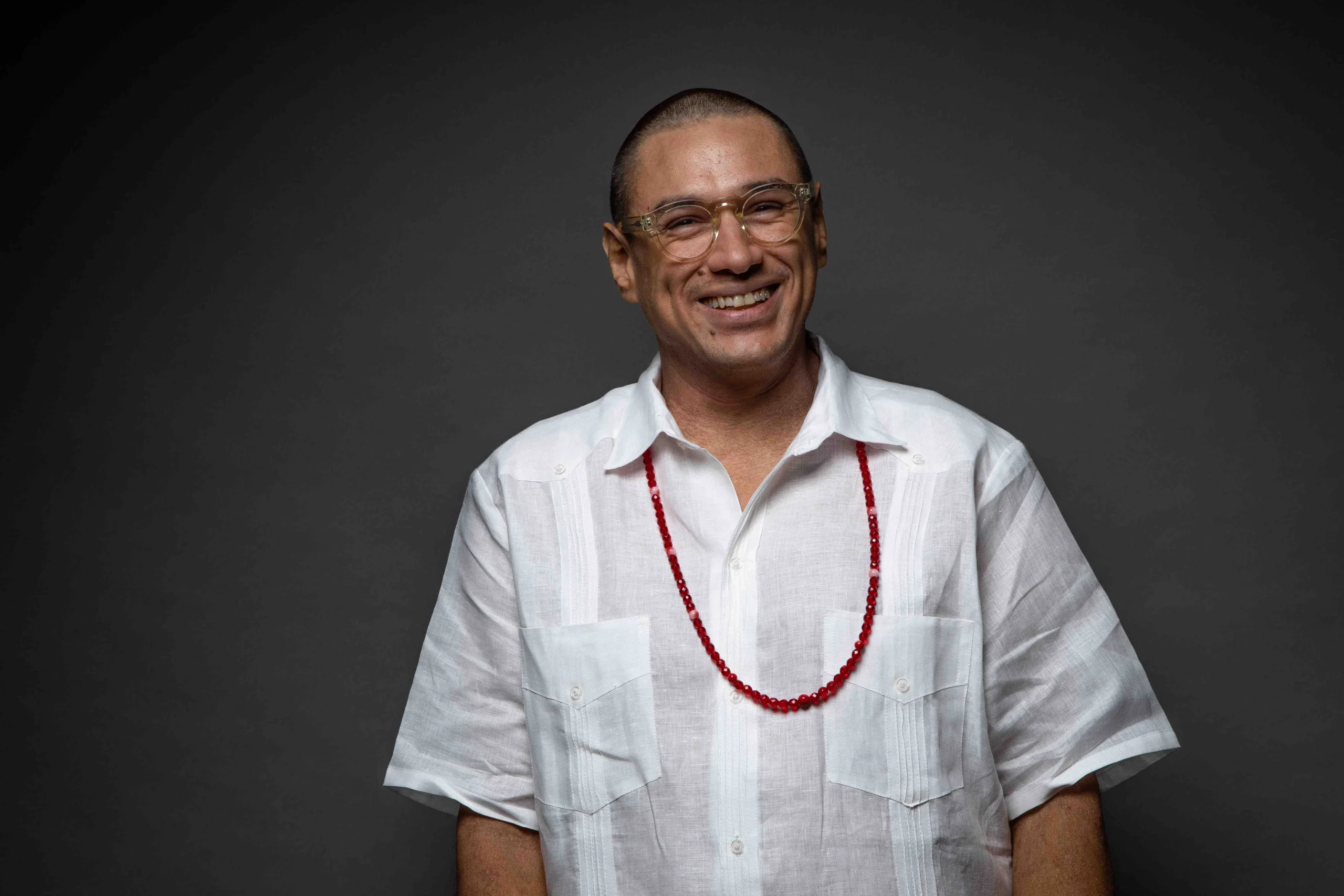 Thiago Espírito Santo lança 