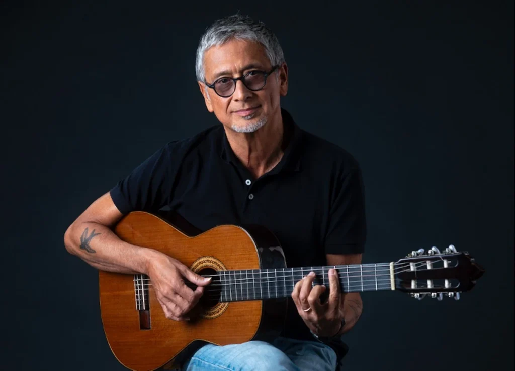 Zé Renato celebra 50 anos de carreira com “Samba e amor” Zé Renato celebra 50 anos de carreira com “Samba e amor”