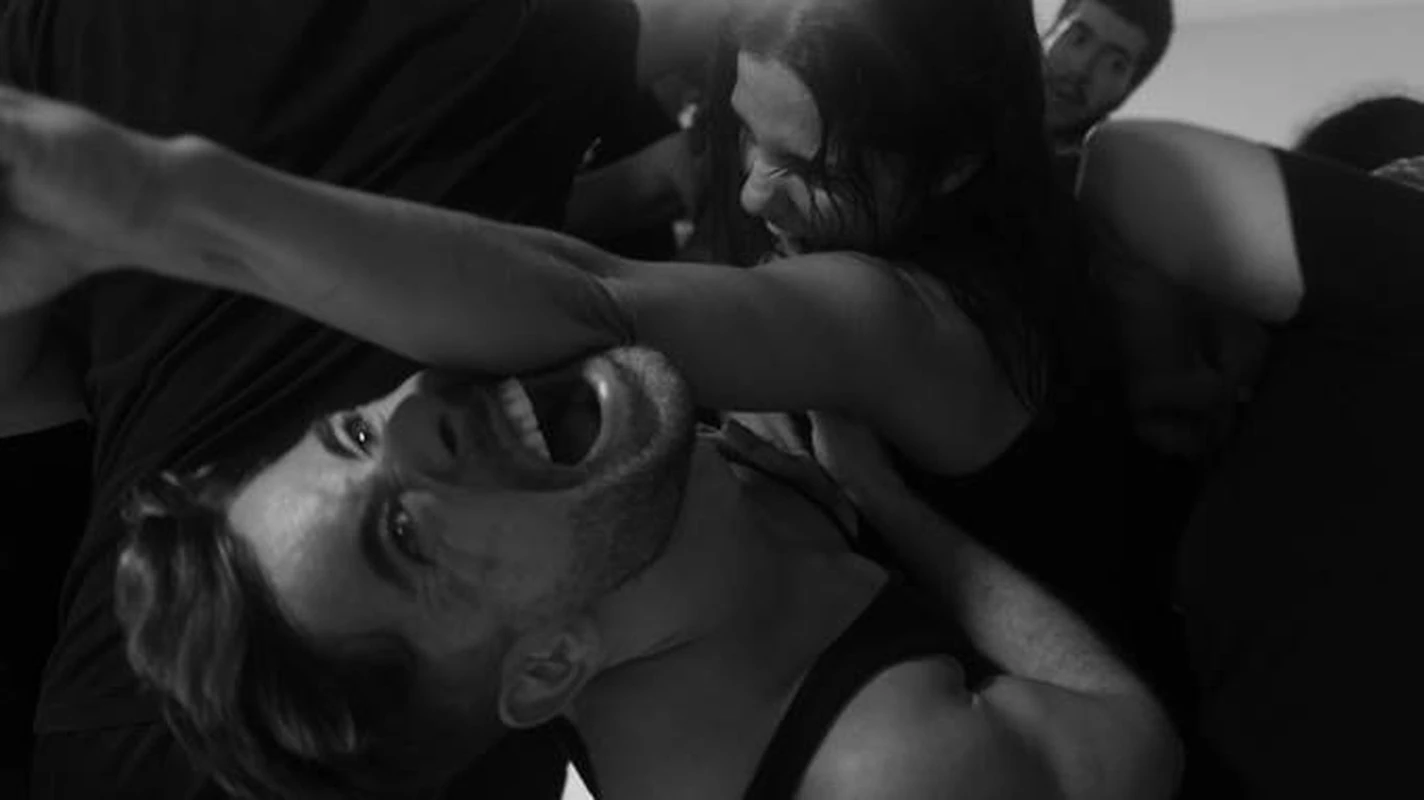 Danças carnavalescas agitam Porão Cultural