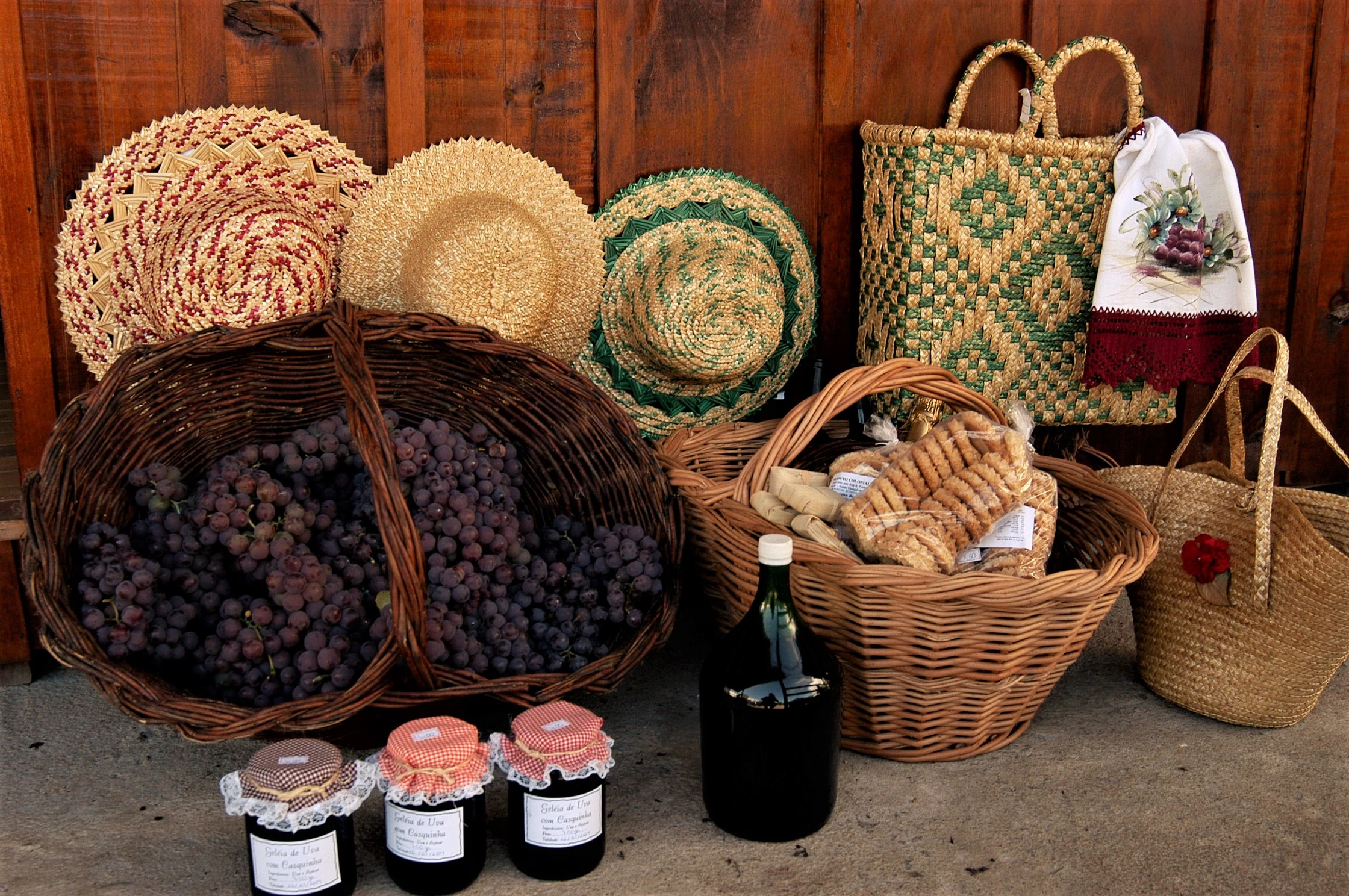 Vindima explode em festa gratuita no Vale dos Vinhedos