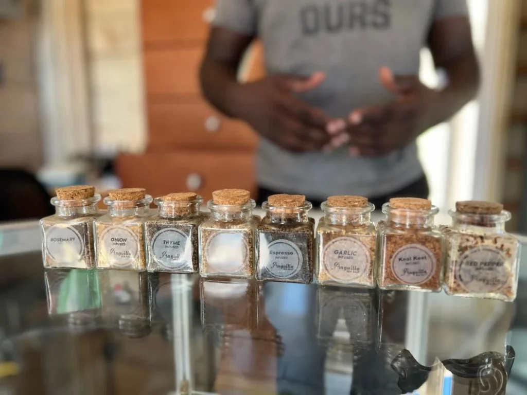 Anguilla transforma o “ouro branco” em luxo cultural Anguilla transforma o “ouro branco” em luxo cultural