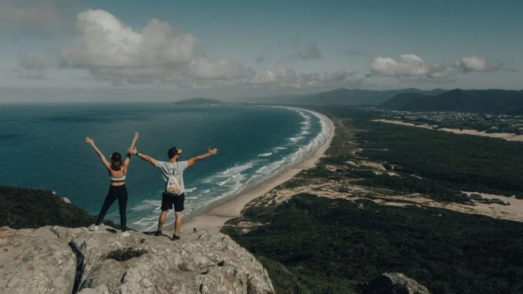 Costao do Santinho tem 4 pacotes especiais em maio