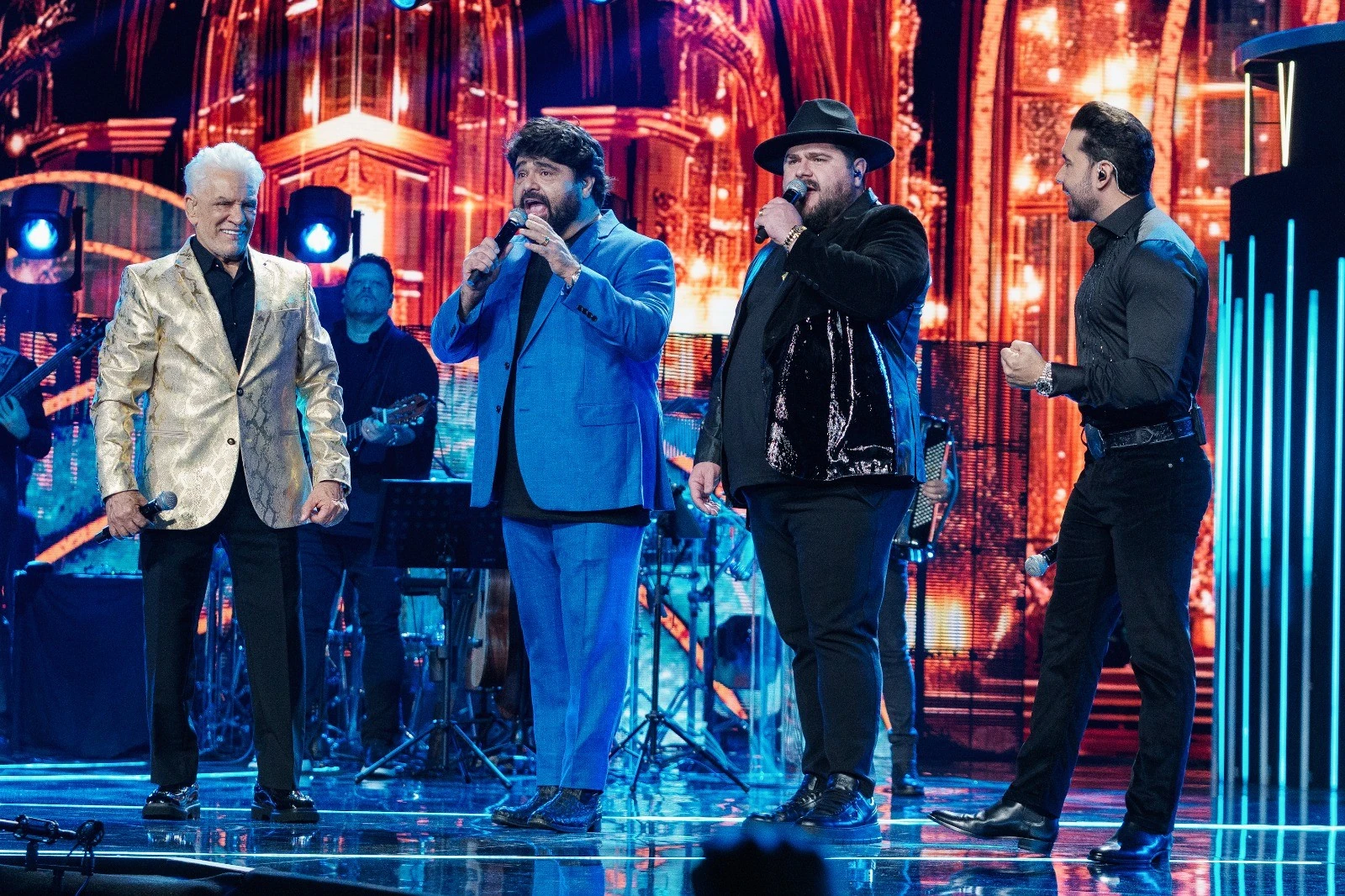 Matogrosso & Mathias fecham 50 anos com álbum histórico