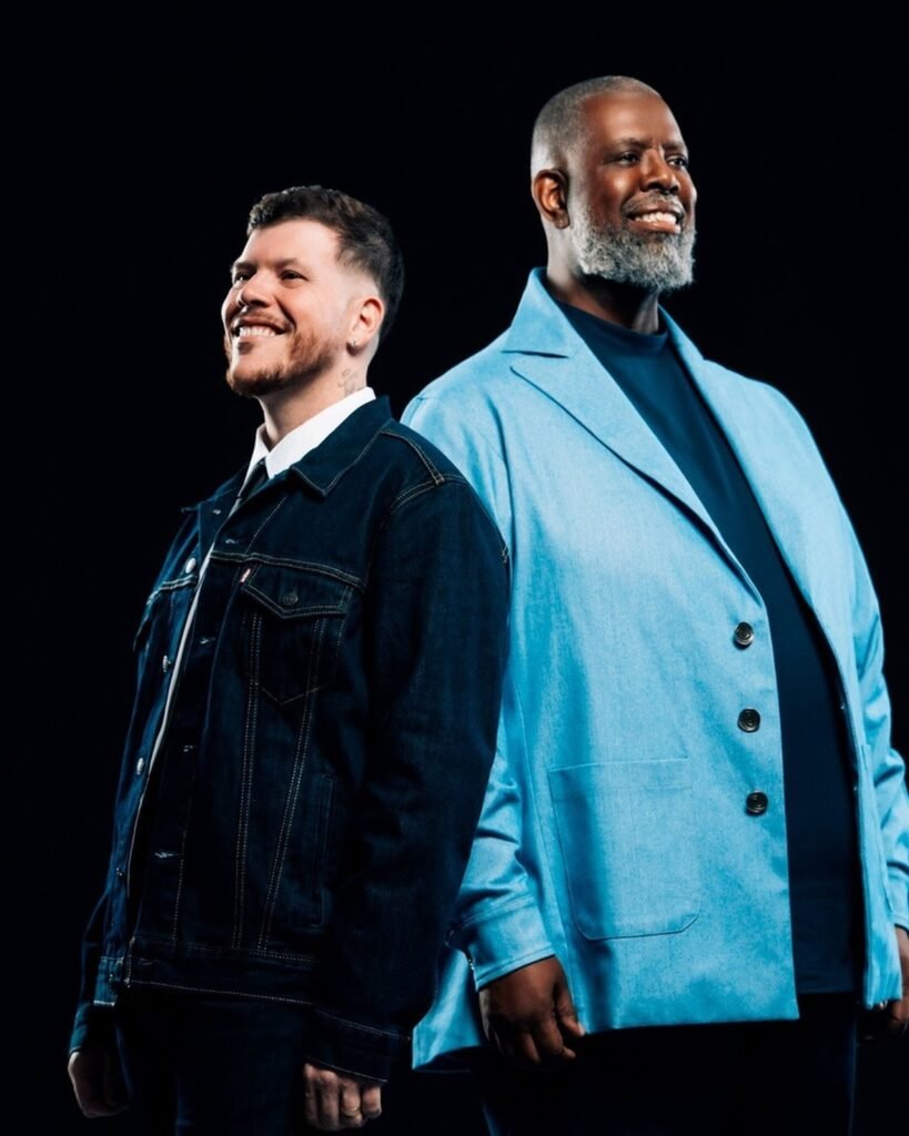 Péricles and Ferrugem unite generations in “As Vozes” tour