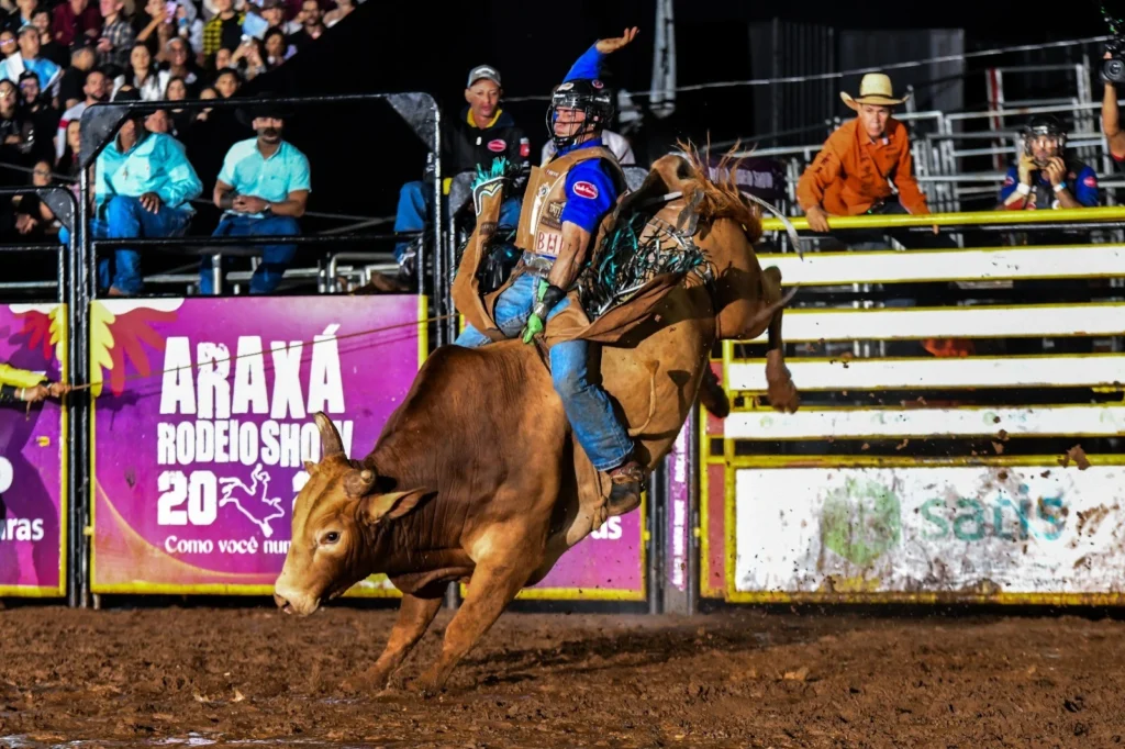 Araxá Rodeio Show terá Super Etapa e prêmio de R mil