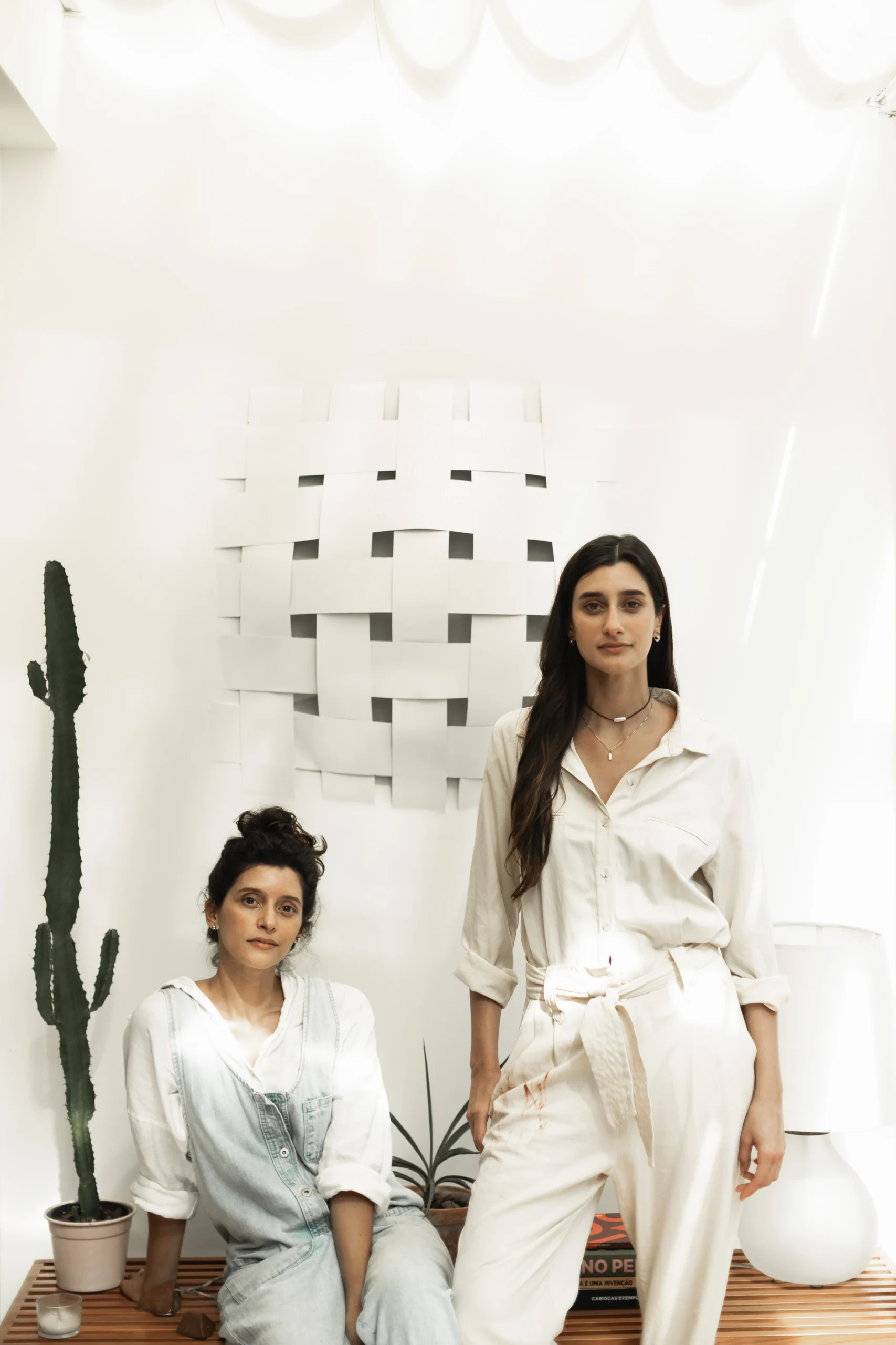 Irmãs Gelli estreiam individual em SP com meia tonelada de cera 2 Irmãs Gelli estreiam individual em SP com meia tonelada de cera