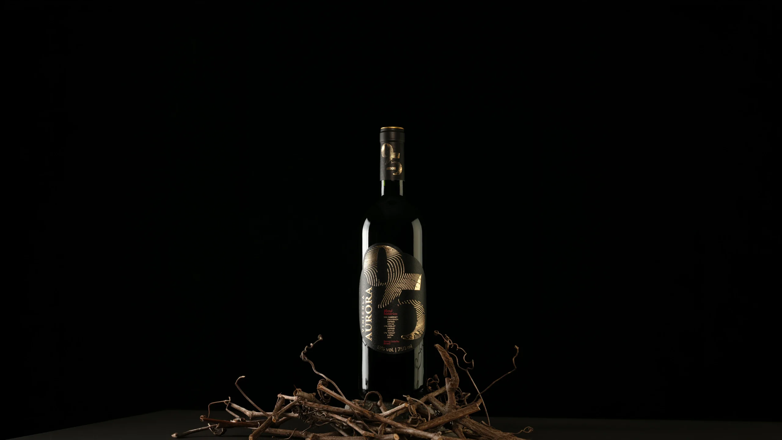 Aurora lança vinho histórico pelos 95 anos