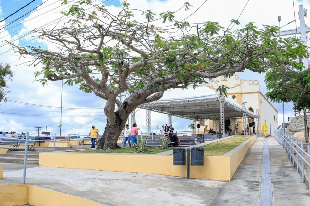 Alto do Cruzeiro de Gravatá renasce com novo visual e mais conforto Alto do Cruzeiro de Gravatá renasce com novo visual e mais conforto