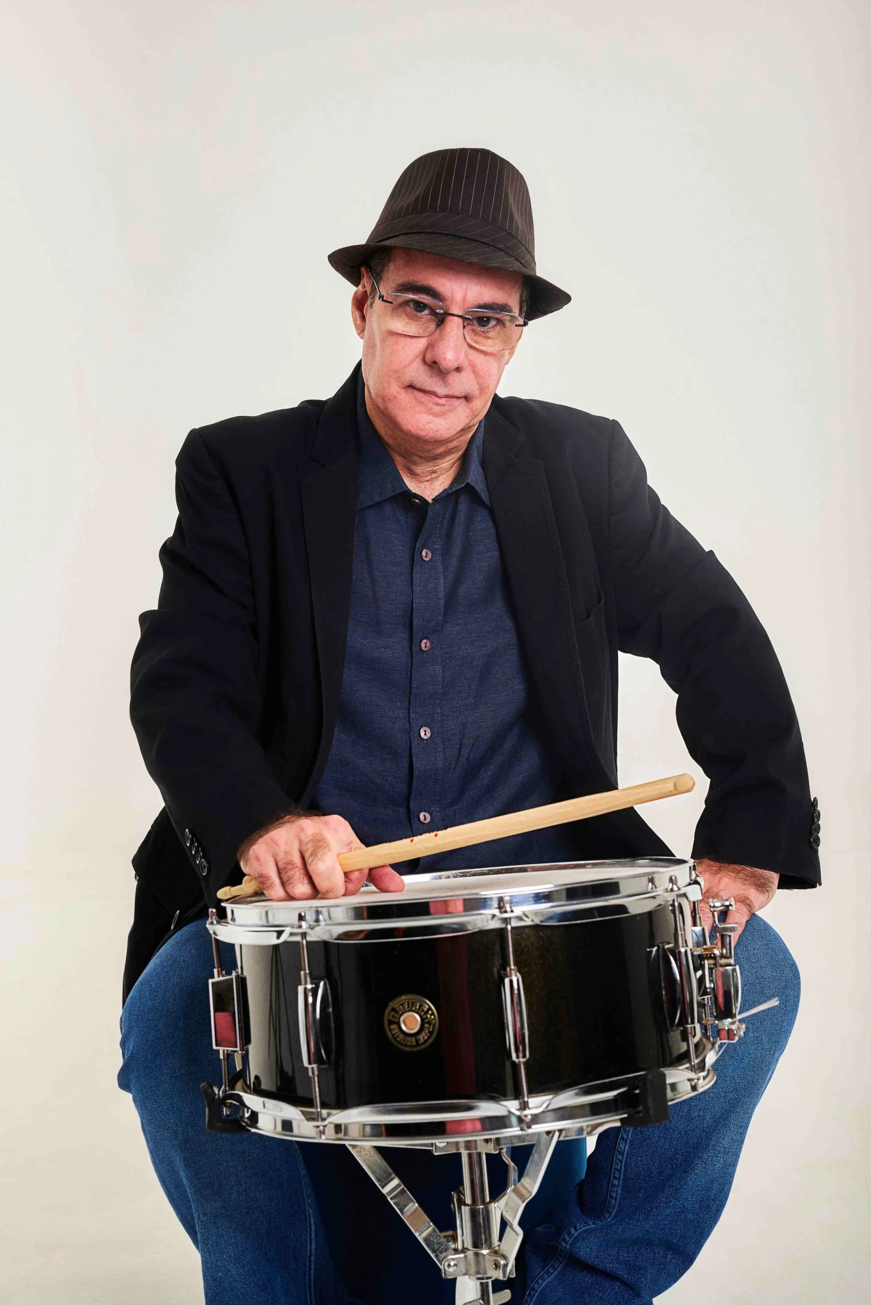 Alfredo Dias Gomes transforma cinema em palco de Jazz