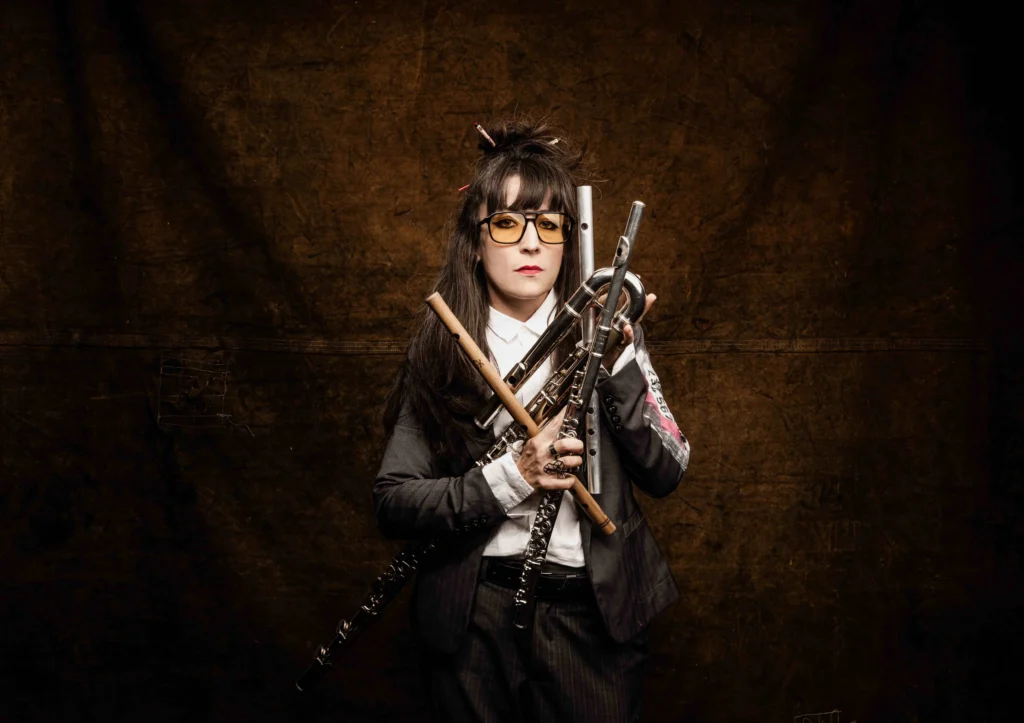 Ariane Rodrigues estreia como líder com álbum Transversa