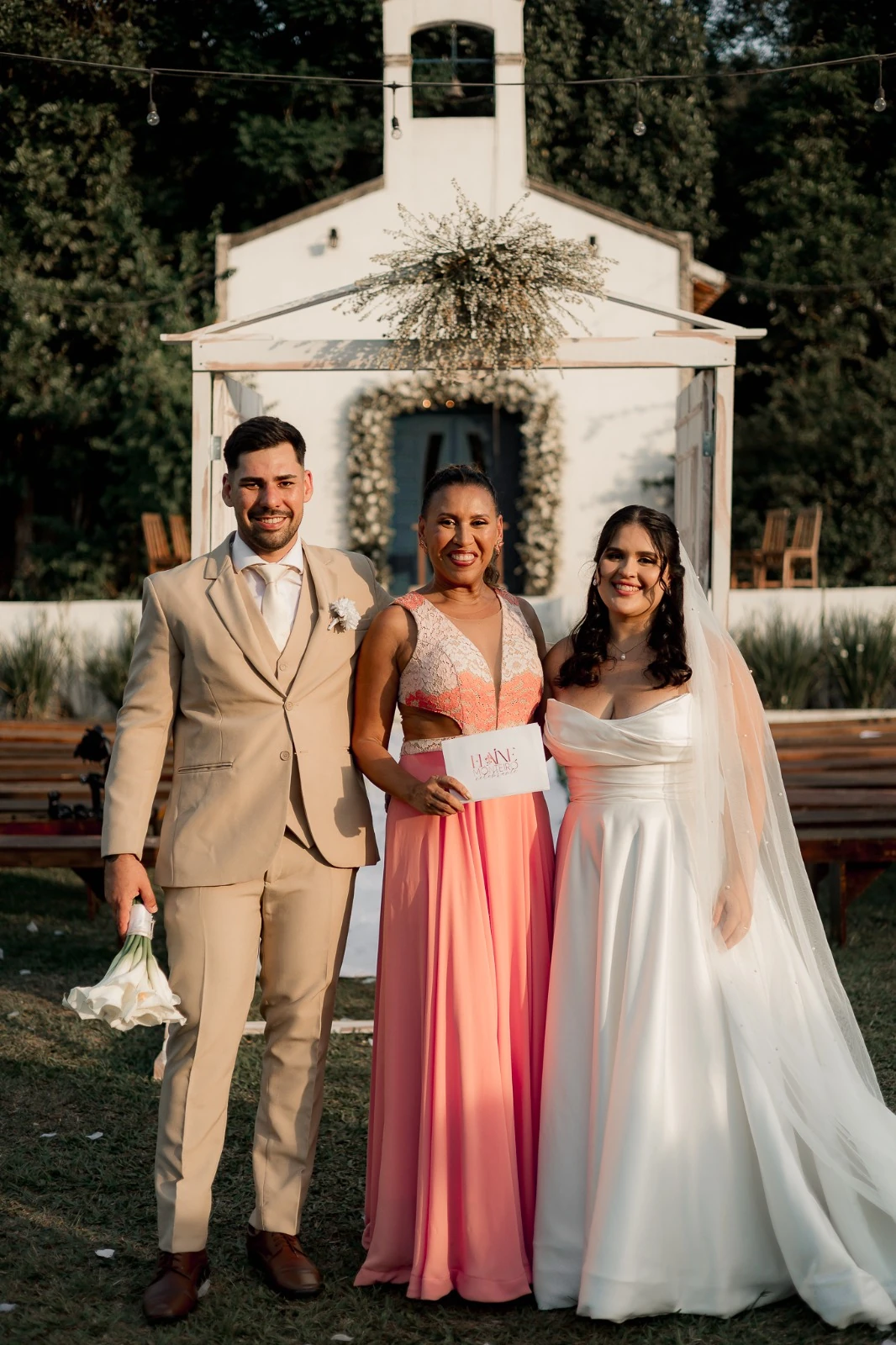 Celebrantes mulheres reinventam o amor nas cerimônias 3 Celebrantes mulheres reinventam o amor nas cerimônias