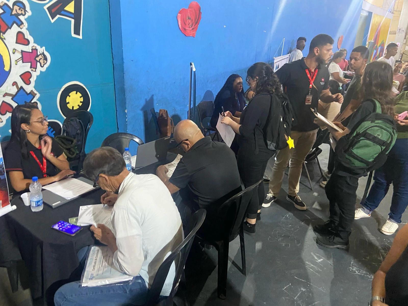 Feirão no Caju abre 500 vagas e serviços grátis