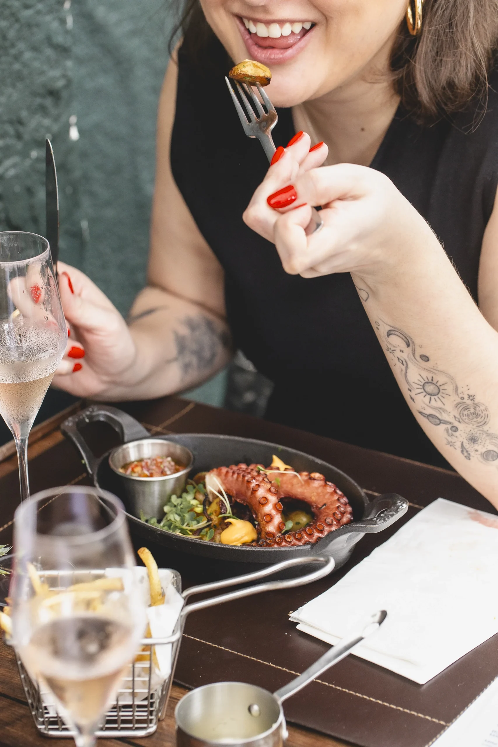 O mar encontra a brasa no Oyster Bar do K.Sa