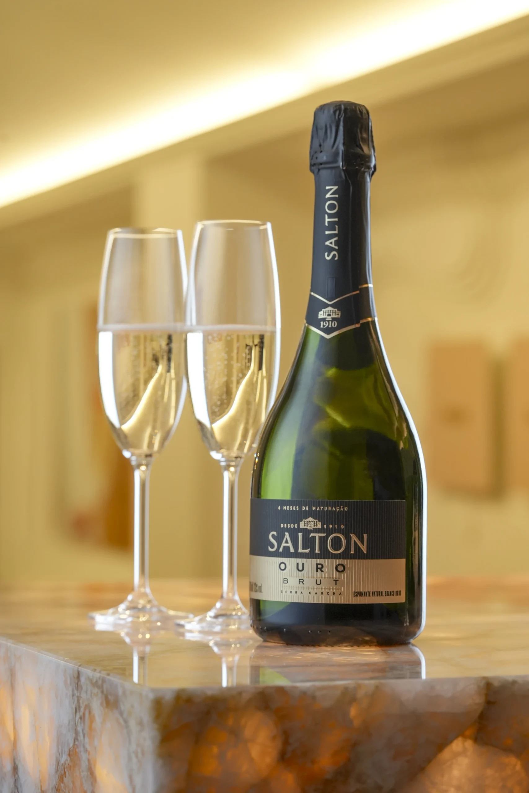 Salton sparkling wines score over 90 points by Tim Atkin