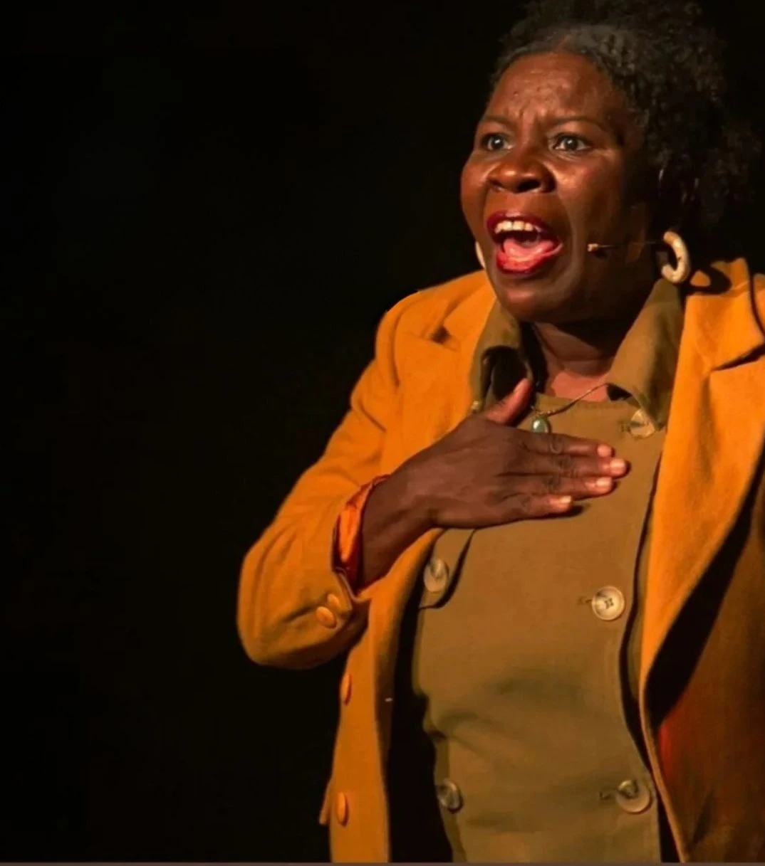 Comédia inspirada em Nobel estreia grátis em Rio das Ostras