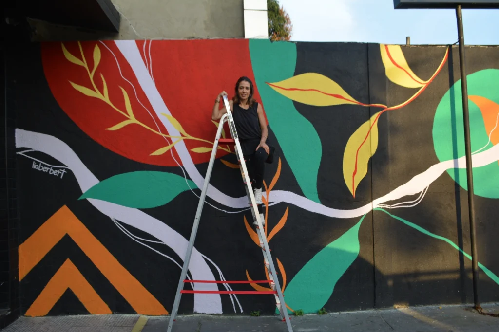 Pintura en vivo gratis y vinos en Recreio Shopping