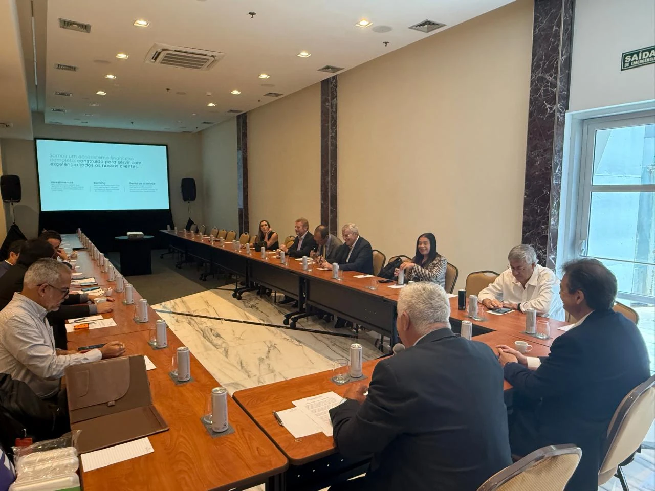 HotéisRIO debate crimes cibernéticos e novos voos no Galeão