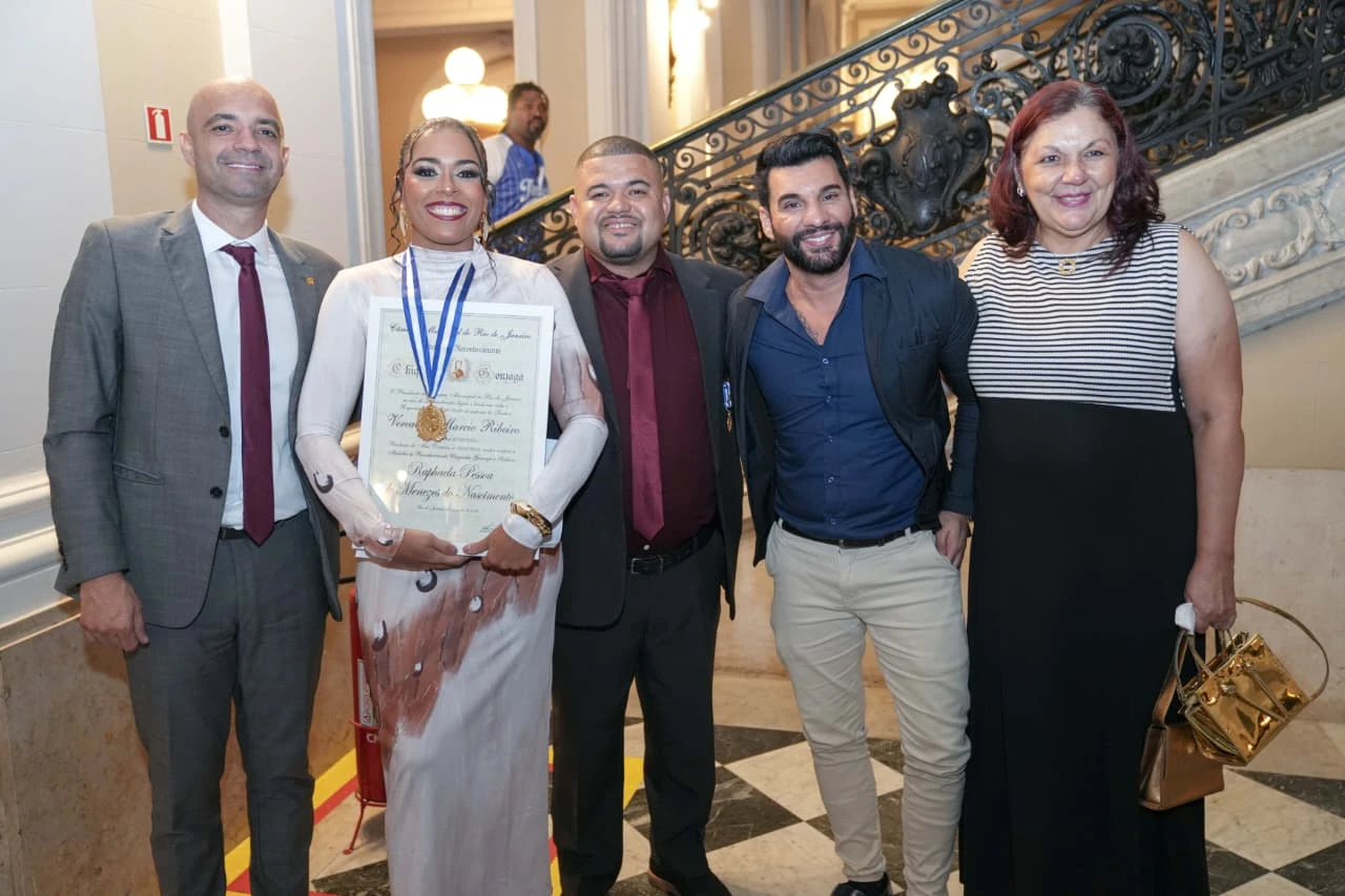 Presidente da Tradição recebe Medalha Chiquinha Gonzaga