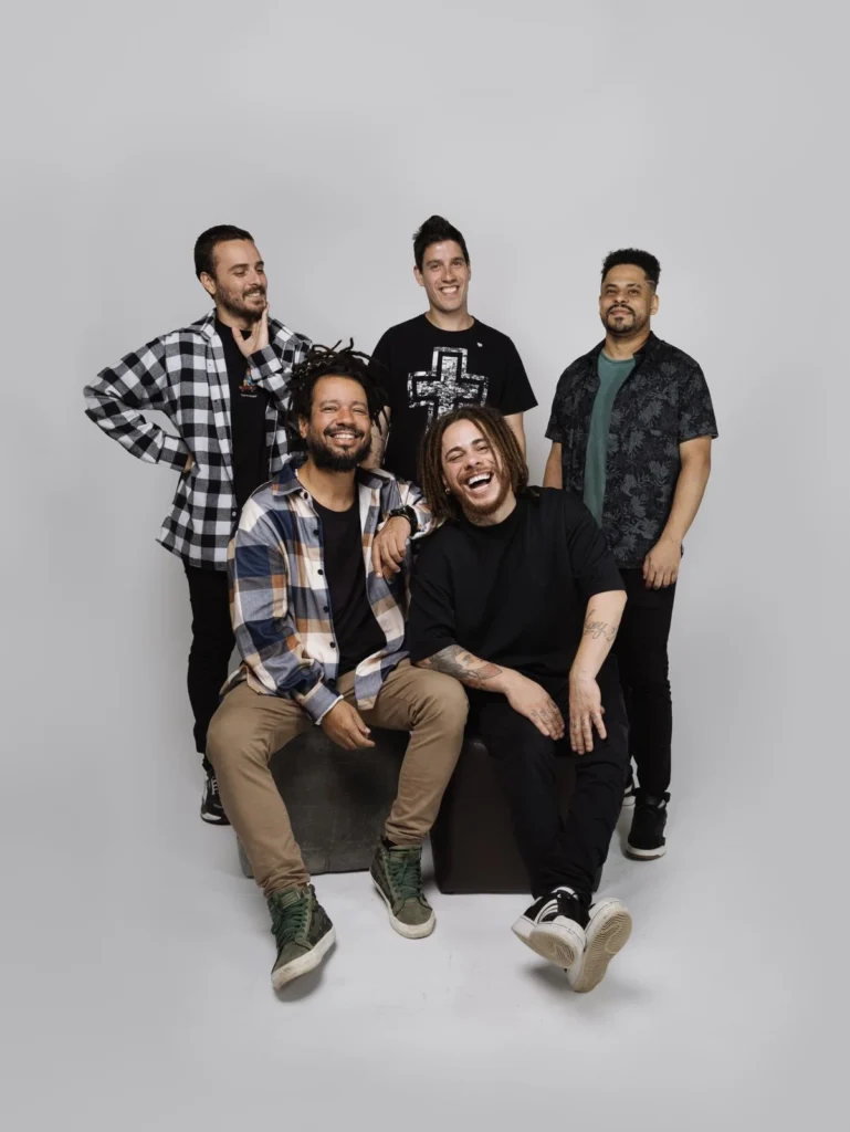 Onze:20 renasce com Joey Mattos e show intimista em SP