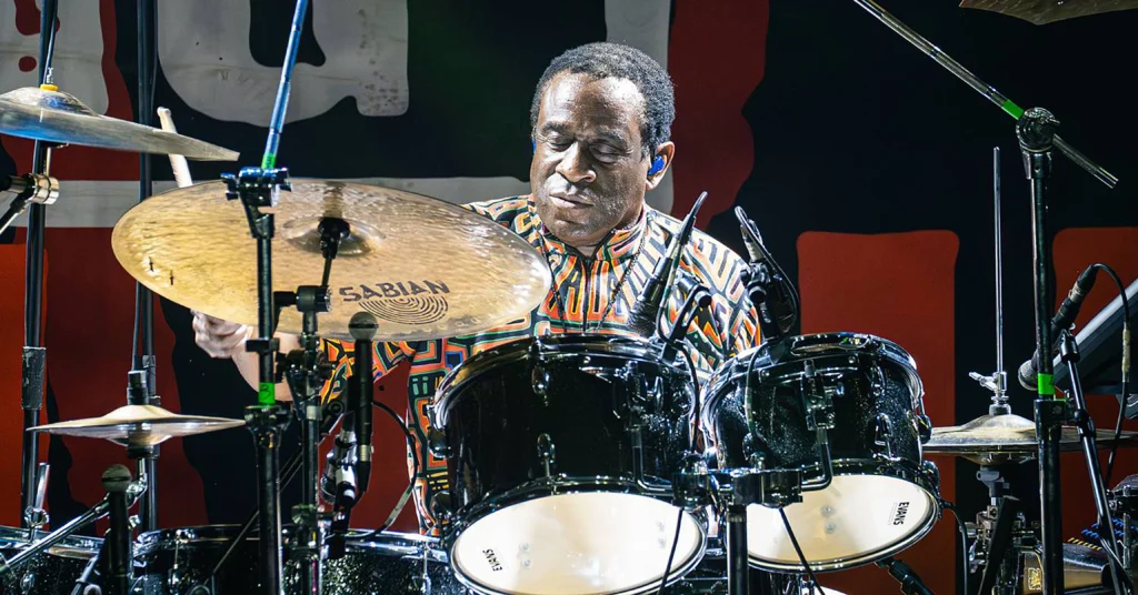 Will Calhoun e Marcos Suzano criam ao vivo no Manouche