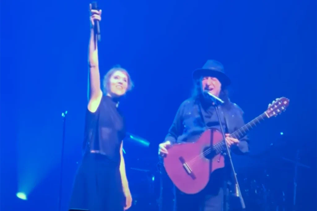 Zaz lota o Vivo Rio e emociona com Alceu Valença Zaz lota o Vivo Rio e emociona com Alceu Valença