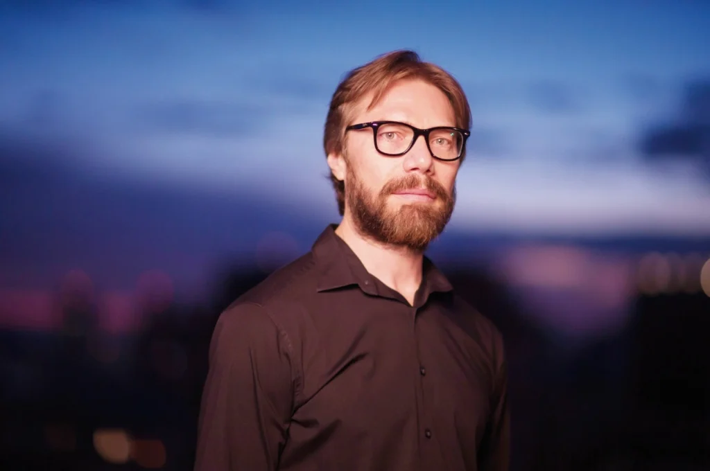 Ullisses Campbell leva o público ao centro das investigações no 1º True Crime Club