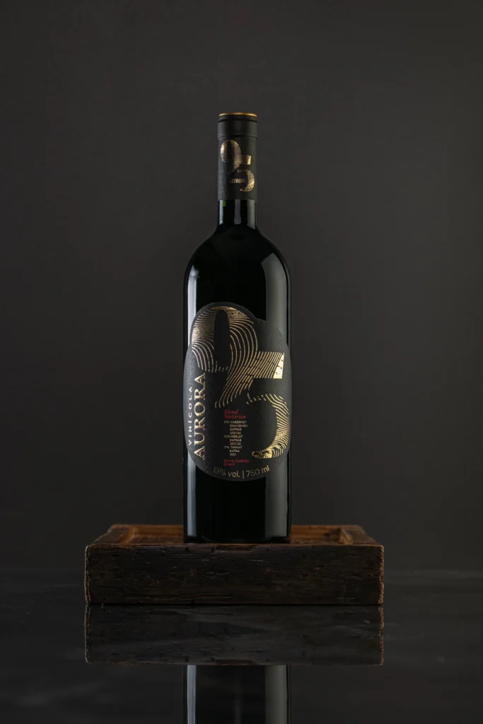 Aurora lança vinho histórico pelos 95 anos