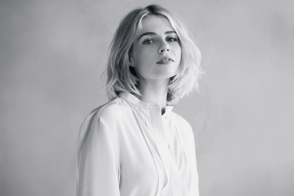 Lucy Boynton e Peter Mullan entram em O Cavaleiro dos Sete Reinos Lucy Boynton e Peter Mullan entram em O Cavaleiro dos Sete Reinos