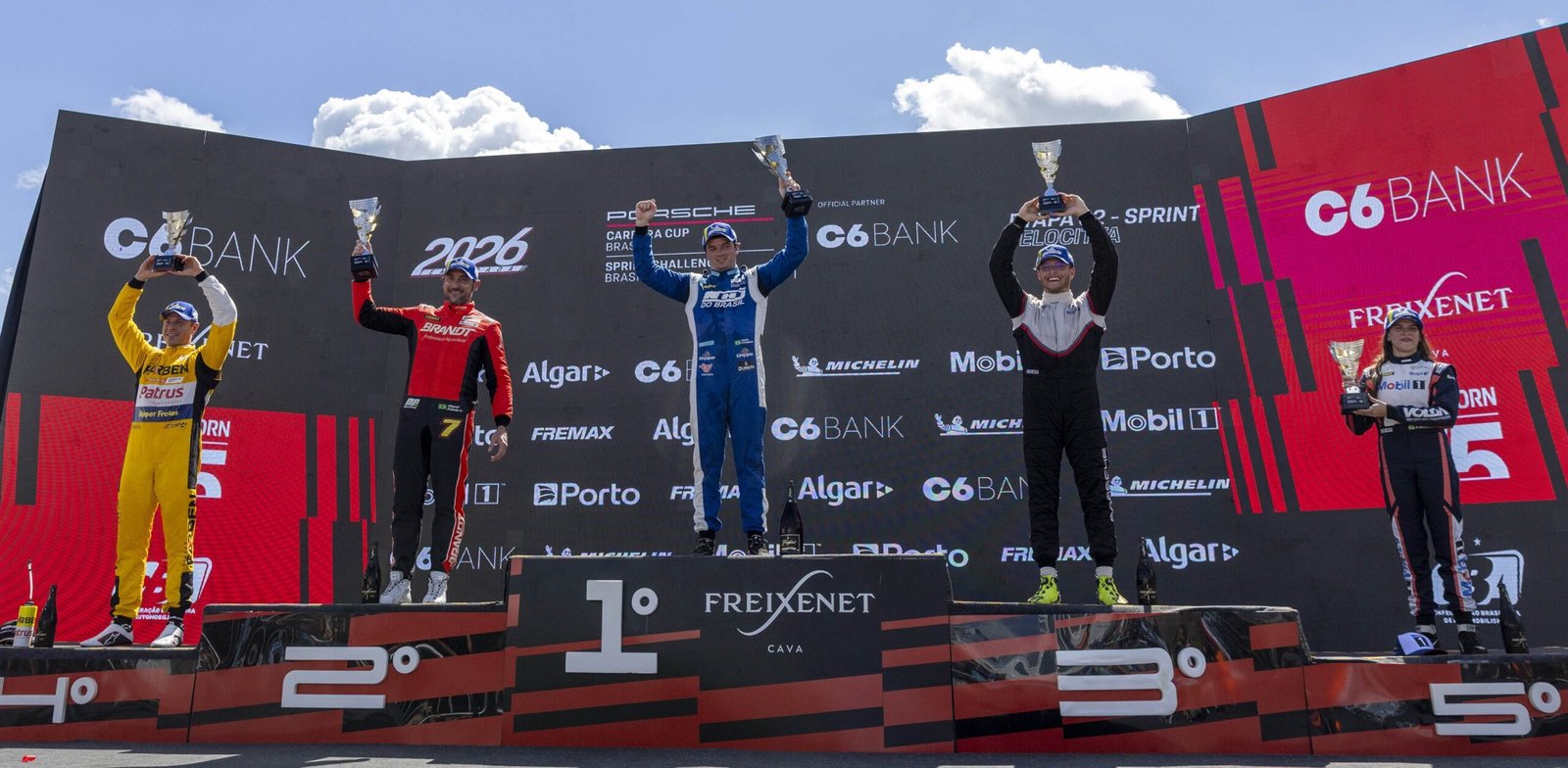 Giassi sube al podio y queda a 12 puntos del líder en la Porsche Cup - Foto: Divulgación