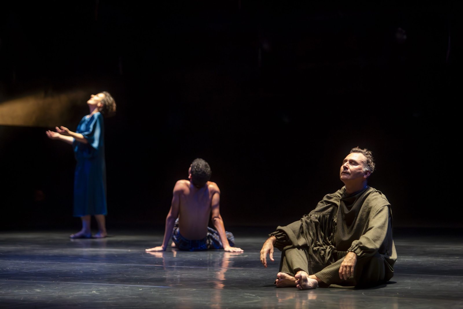 Como Água: dança contemporânea chega ao Rio - Foto: Guto Muniz e Nélio Rodrigues