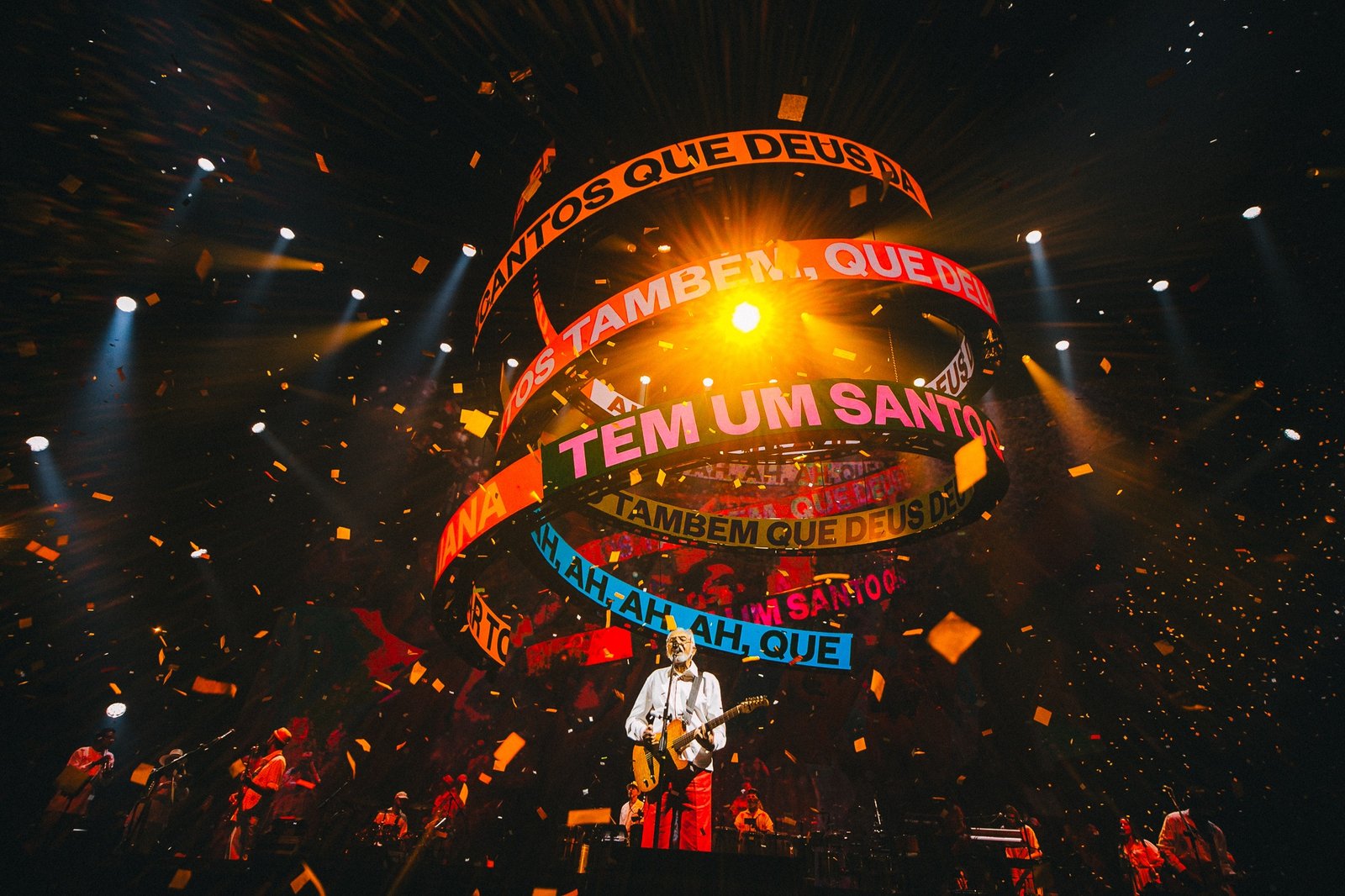 Gilberto Gil reúne 1 milhão em turnê histórica