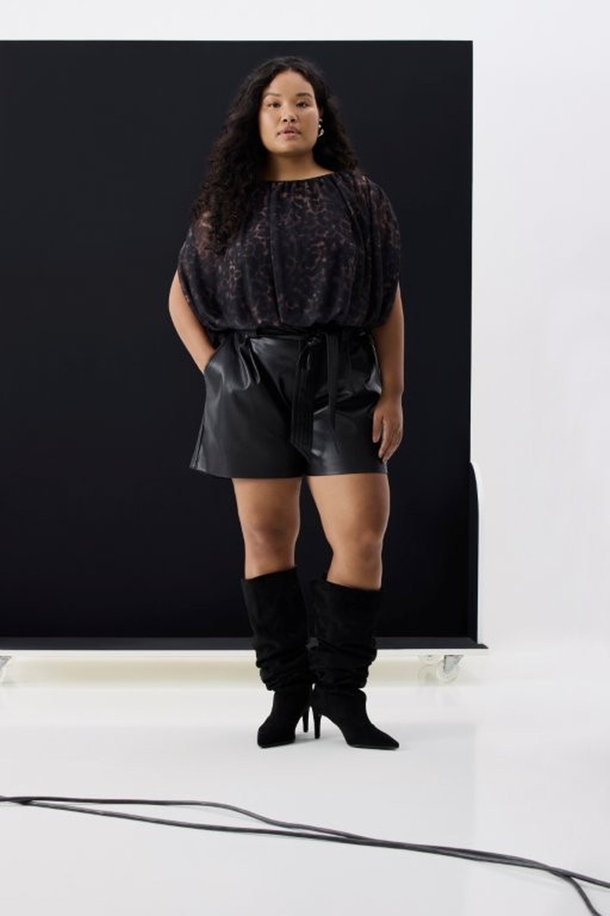 Ashua celebra 10 anos com coleção que homenageia corpos reais