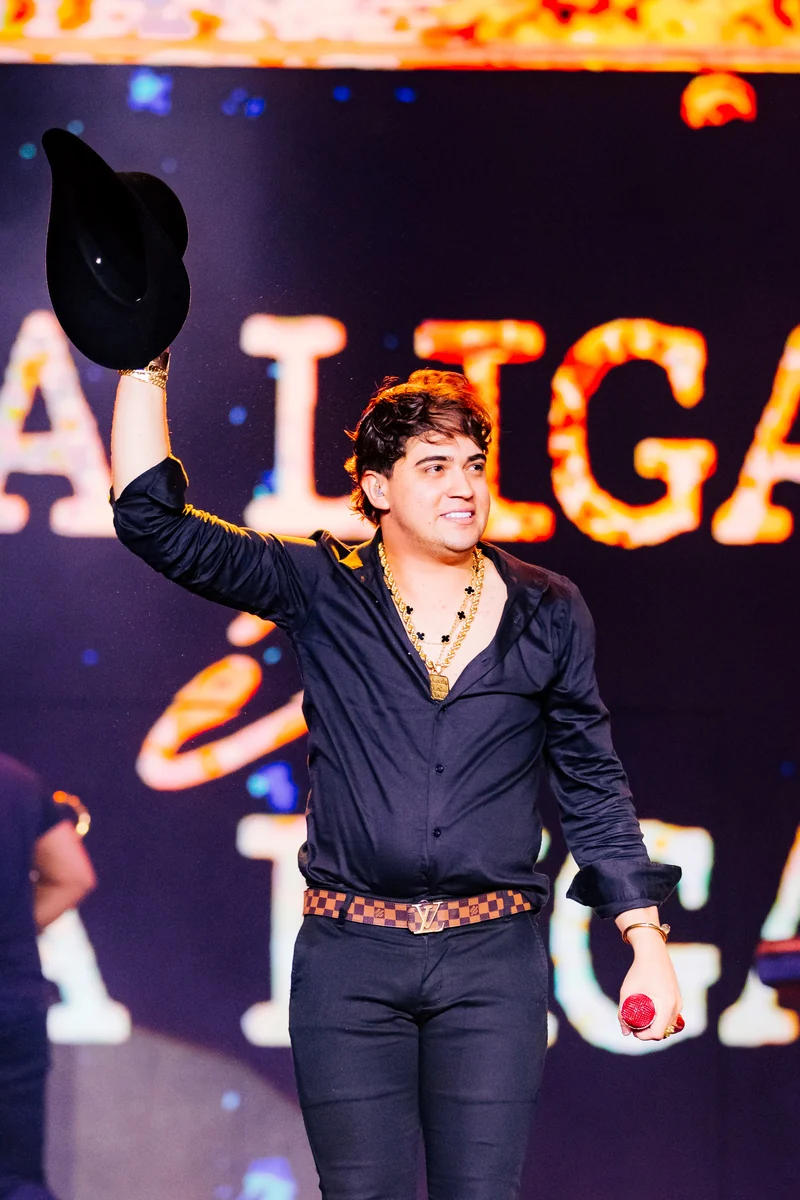 ExpoLondrina estreia com casa cheia e forró no sertanejo 3 ExpoLondrina estreia com casa cheia e forró no sertanejo