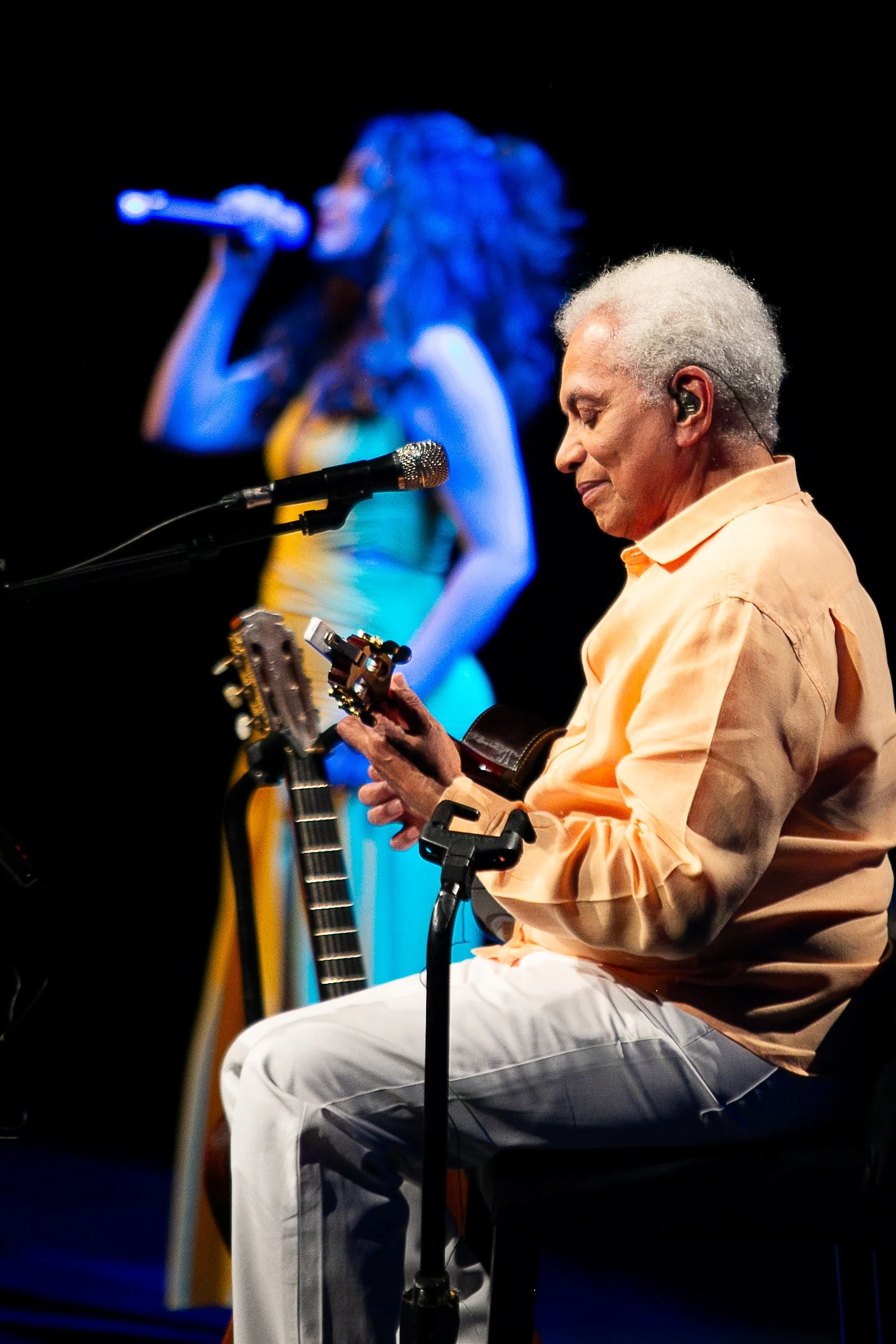 Paulinho da Viola acende "Quando o Samba Chama" no Rio