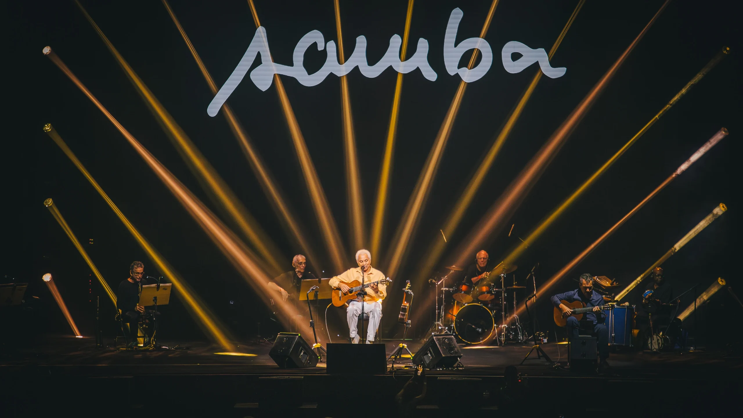 Paulinho da Viola enciende “Cuando el Samba Llama” en Río