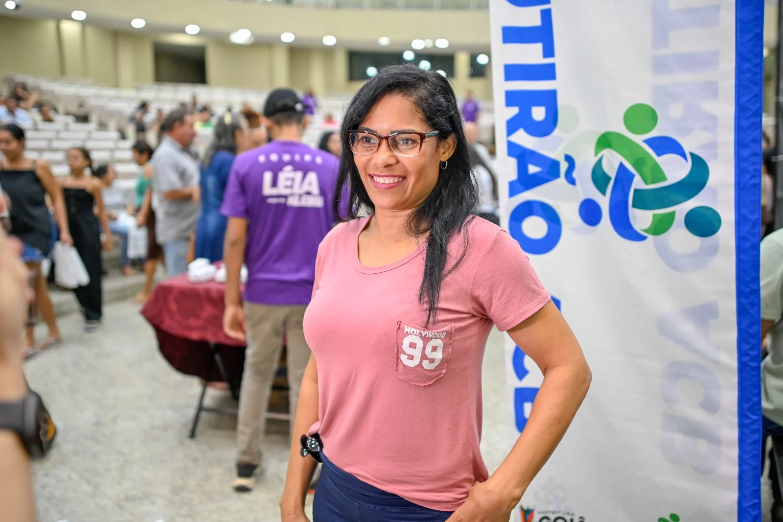 Over 800 free glasses set for Goiânia delivery