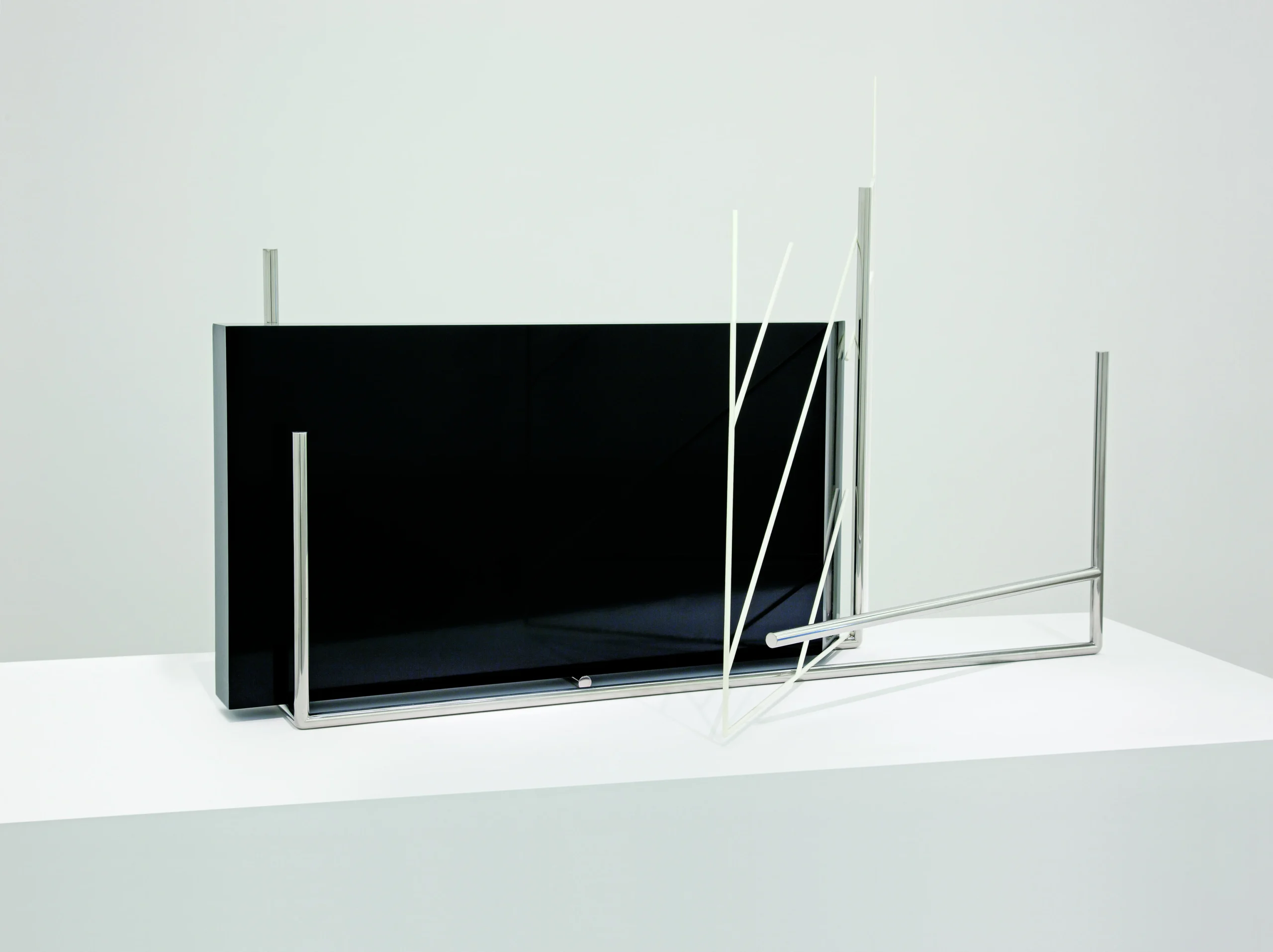 O (tempo) de Waltercio Caldas chega à Casa Roberto Marinho