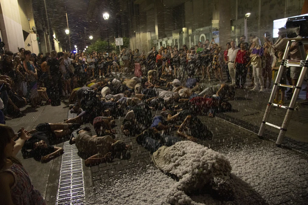 A rua vira set de cinema no coração do Rio