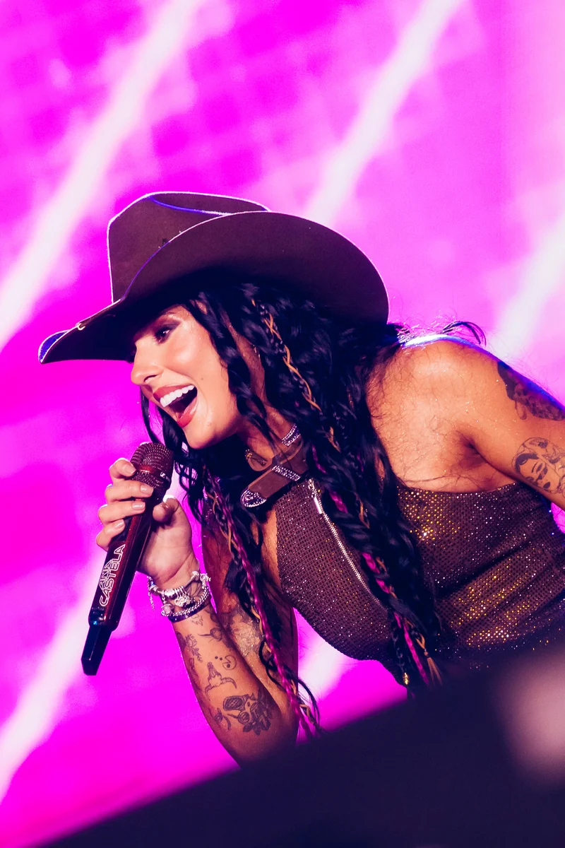 Ana Castela esgota ingressos em casa na ExpoLondrina