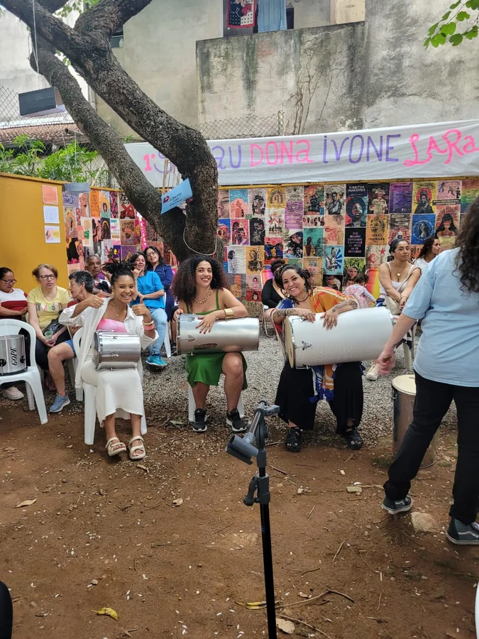 Arte nos CAPS da periferia vira livro e saraus em SP