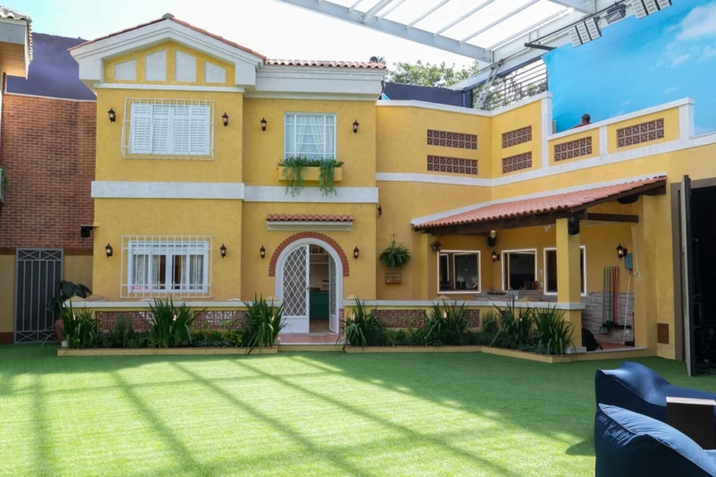 Assaí abre loja dentro do reality Casa do Patrão