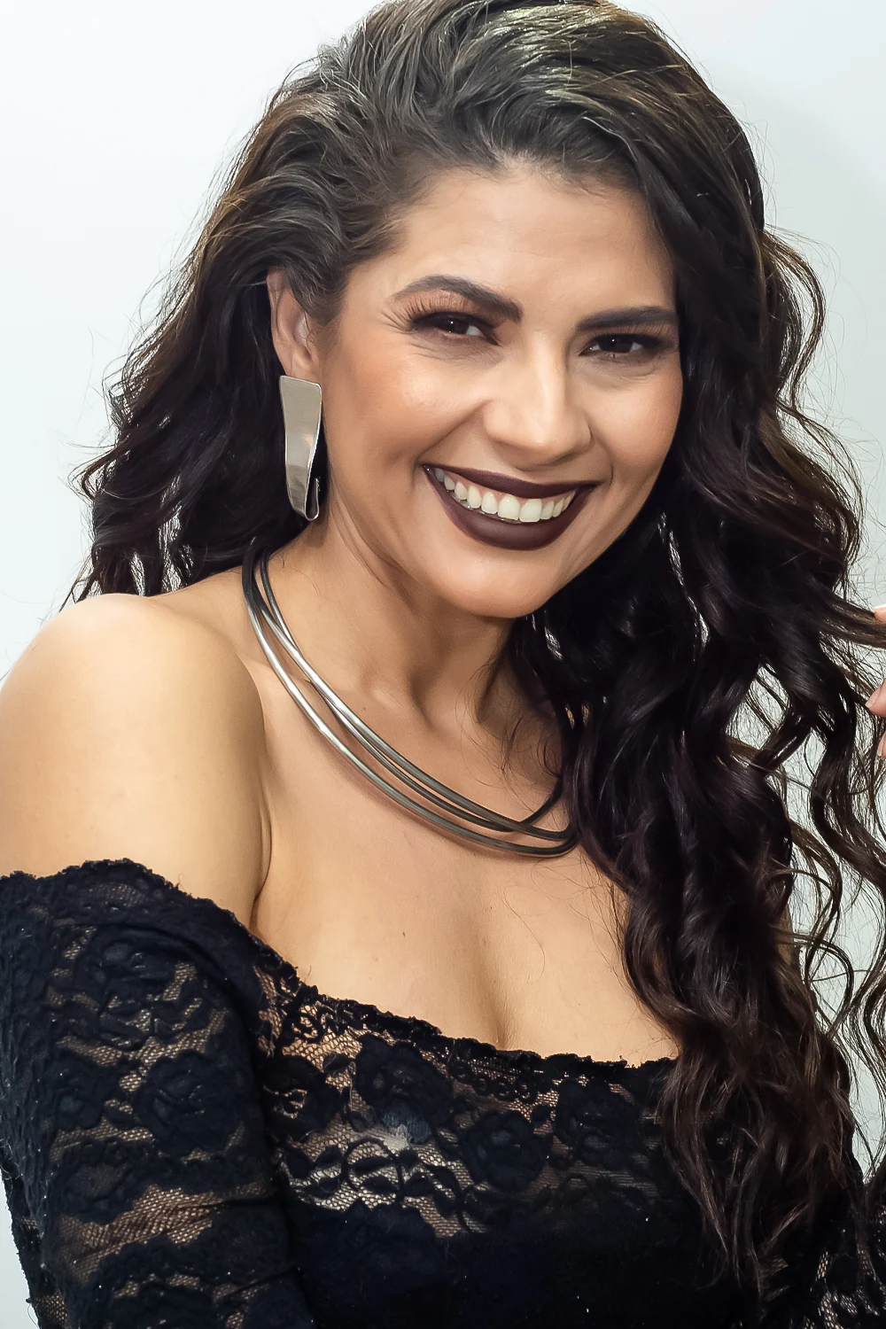 Batom marrom é a aposta de make para o Inverno 2026