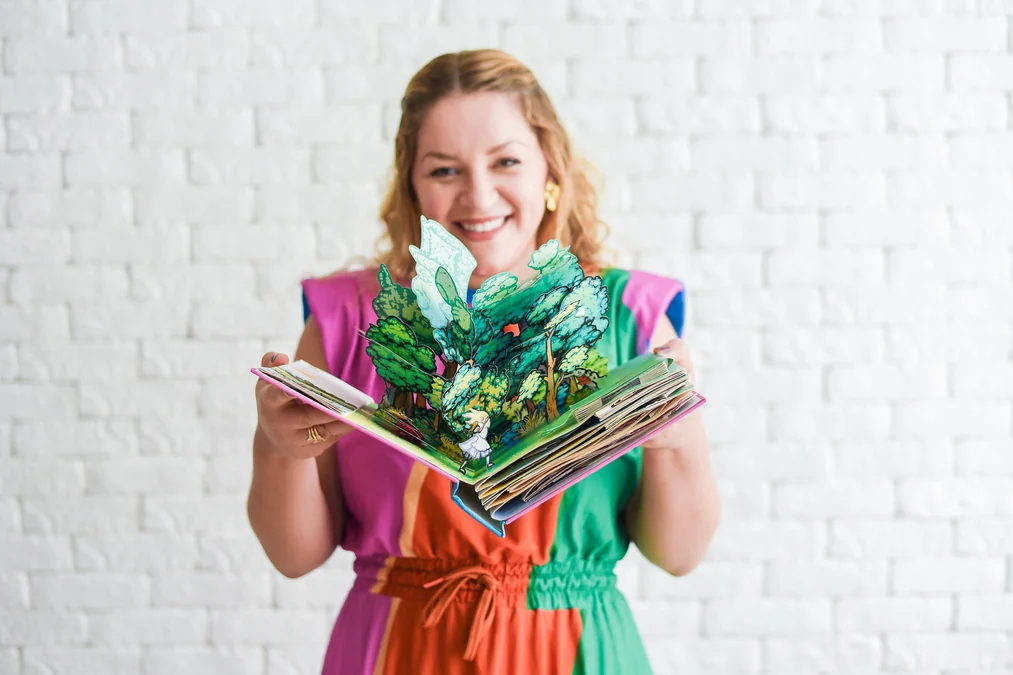 Bibliomala leva leitura para as periferias do RJ