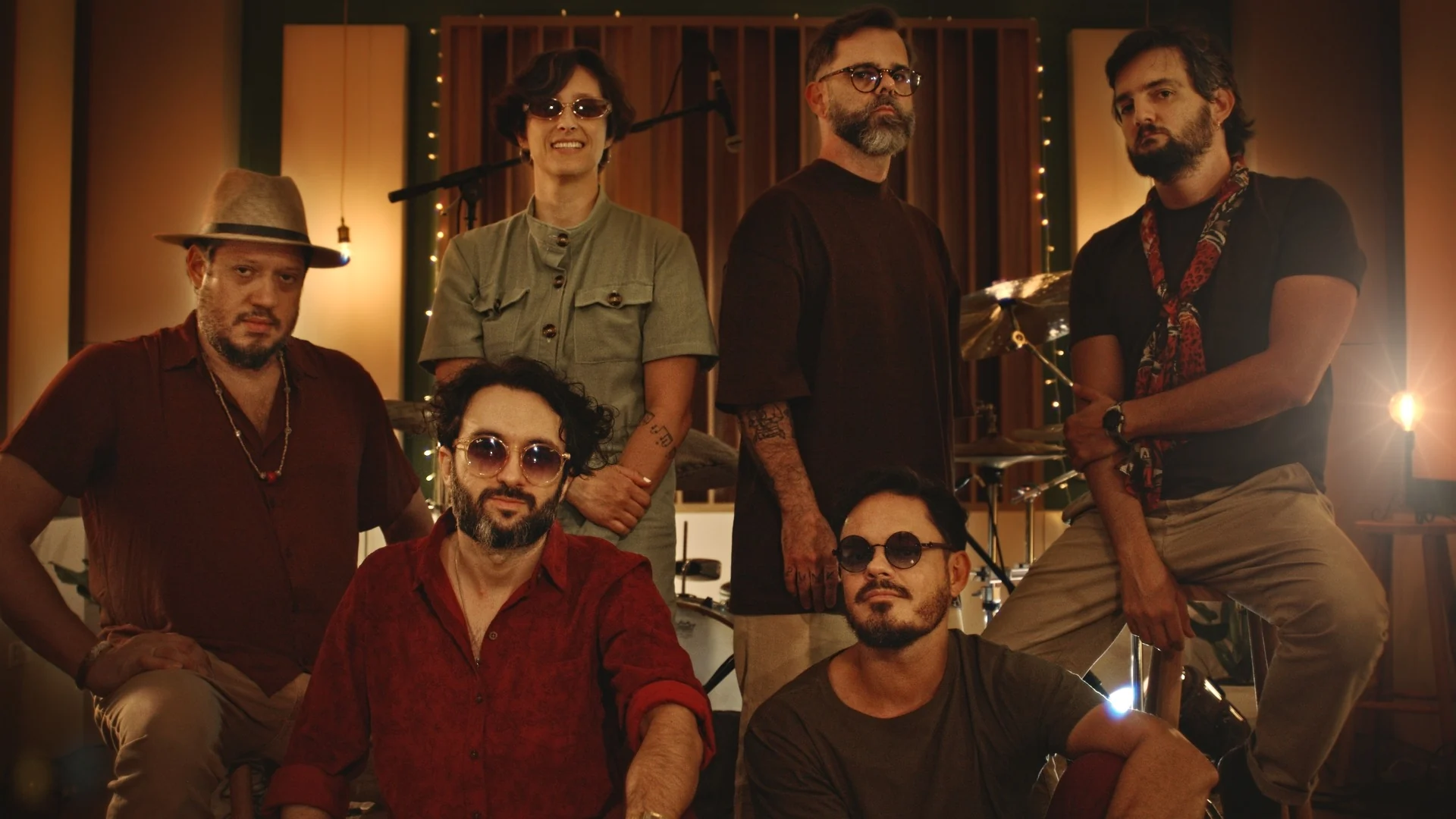 Caramelows voltam com "Versão Brasileira" e novo projeto audiovisual