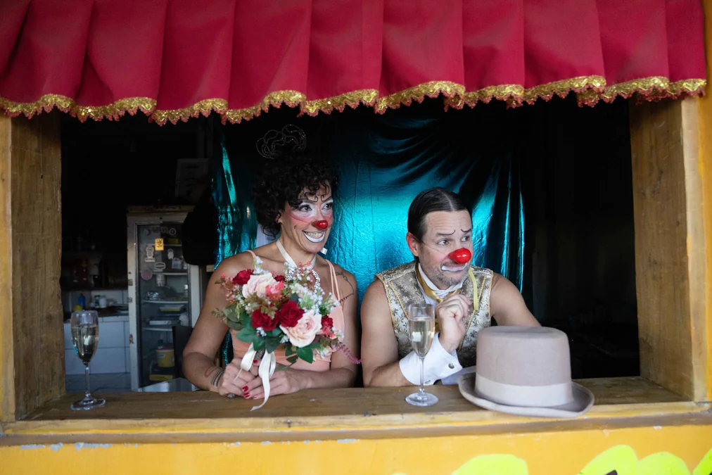 Casamento vira comédia sensível no Sesc Copacabana